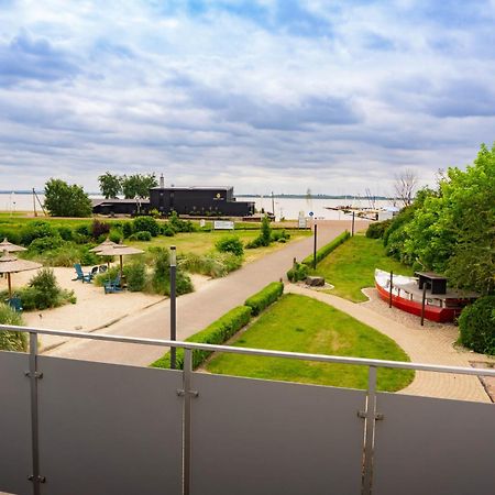 Haus Strandglueck - Urlaub Mit Blick Auf Den Duemmer See Lägenhet Lembruch Exteriör bild