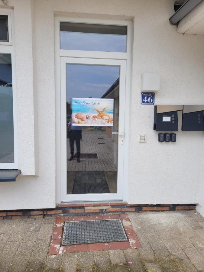 Haus Strandglueck - Urlaub Mit Blick Auf Den Duemmer See Lägenhet Lembruch Exteriör bild